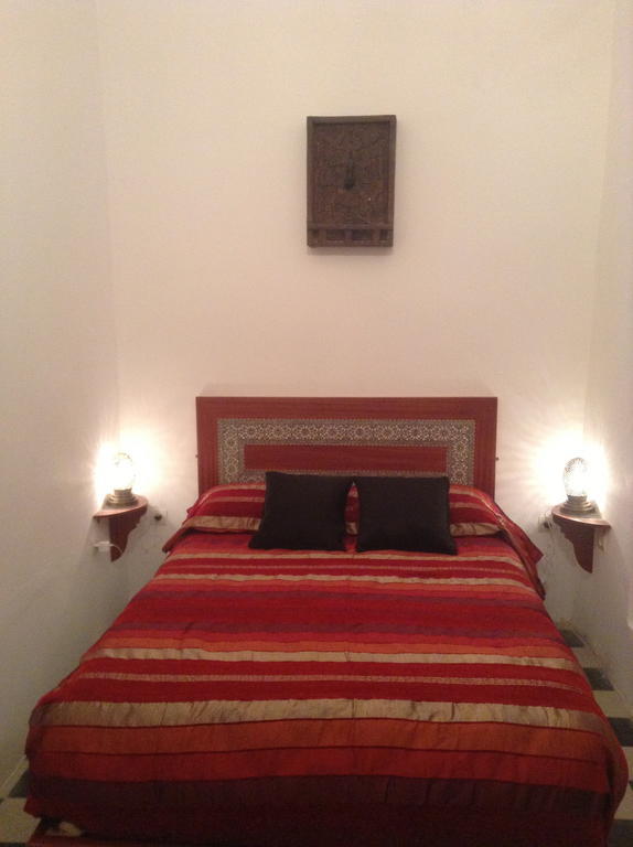 Dar Nakhla Naciria Hotel Tanger Bilik gambar